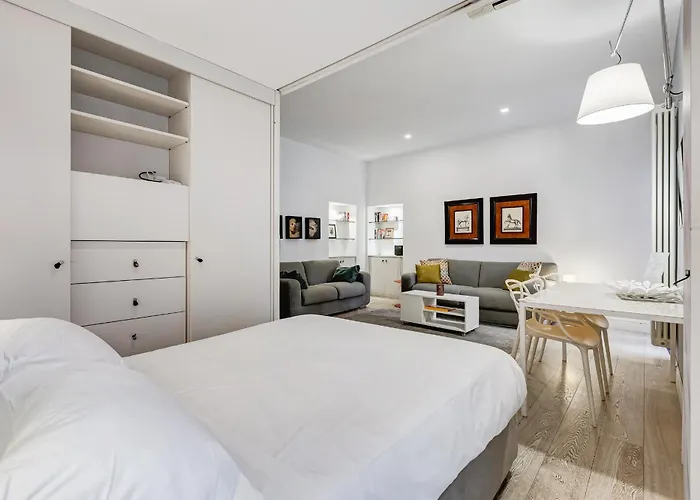 Appartement Barberini - Fromhometorome Rome