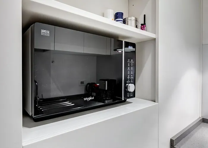 Appartement Barberini - Fromhometorome Rome